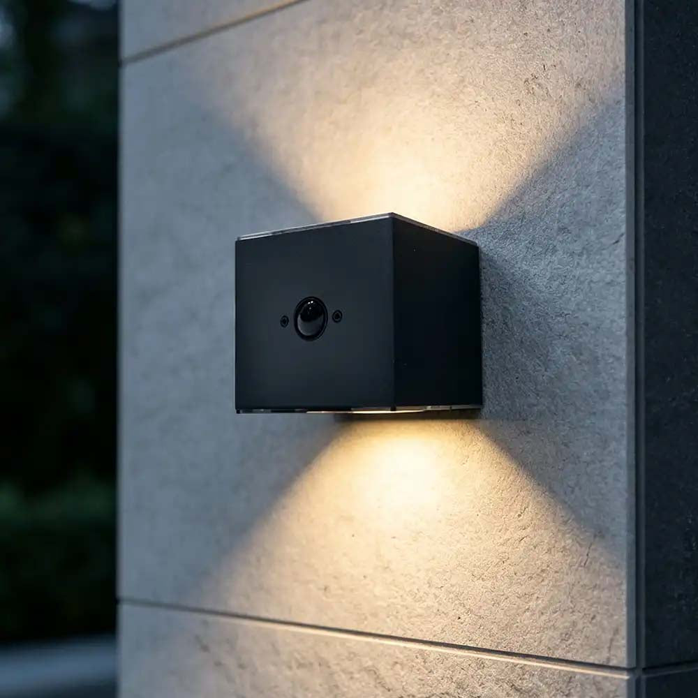 LED Solar Wand- und Zaunleuchte mit Bewegungsmelder und Fernbedienung Edge 4er Set