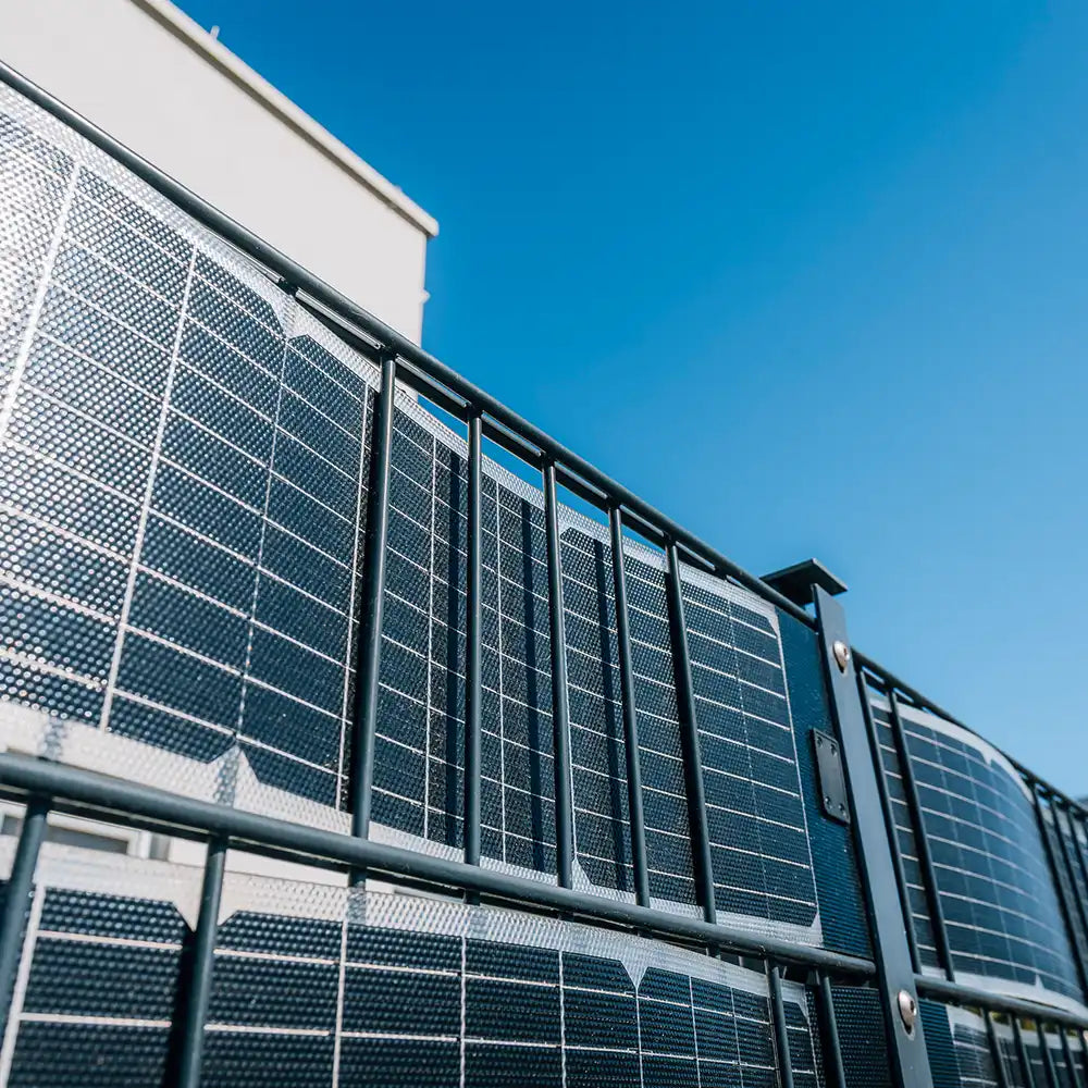 Solar Mini-PV-Anlage für Doppelstabmattenzaun – 1600 W (936 Wp)